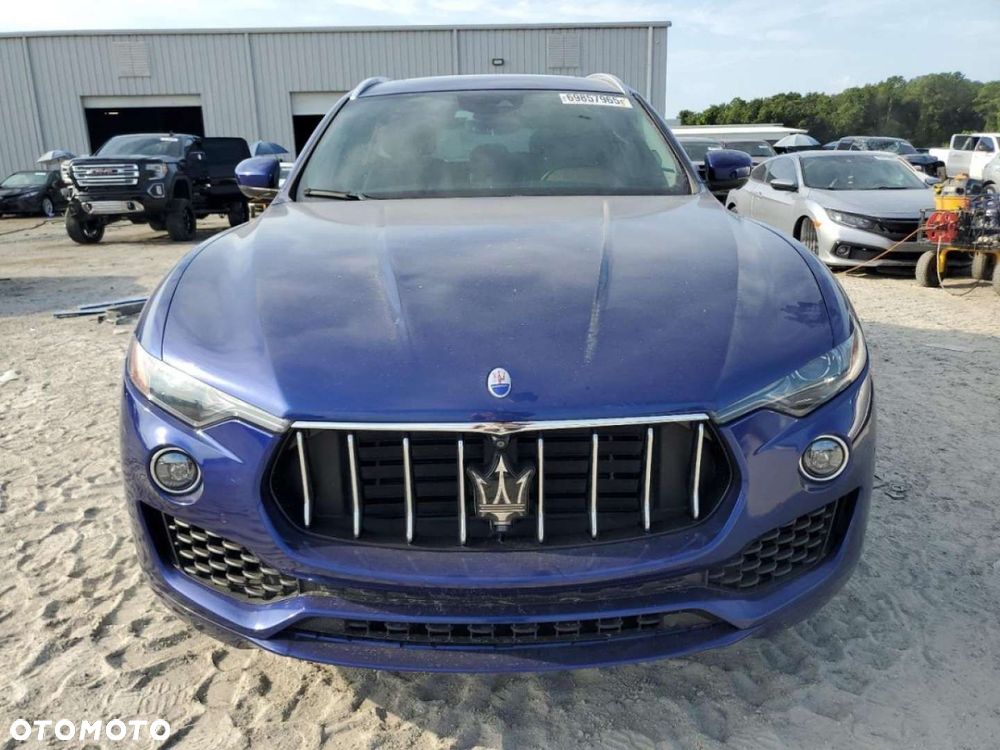 Maserati Levante - 6