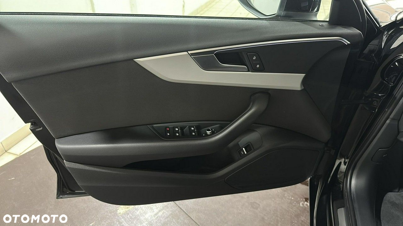 Audi A4 - 12