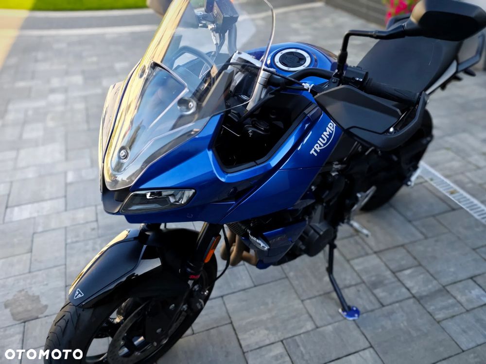 Triumph Tiger - 24
