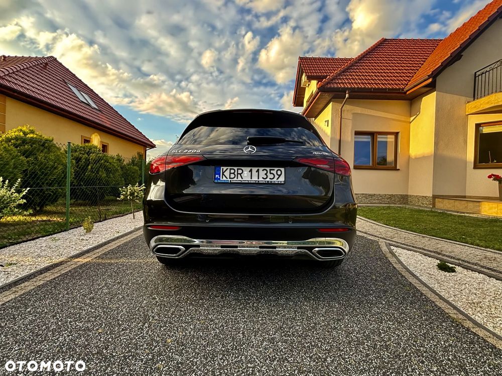 Mercedes-Benz GLC 220 d mHEV 4-Matic Avantgarde - 9