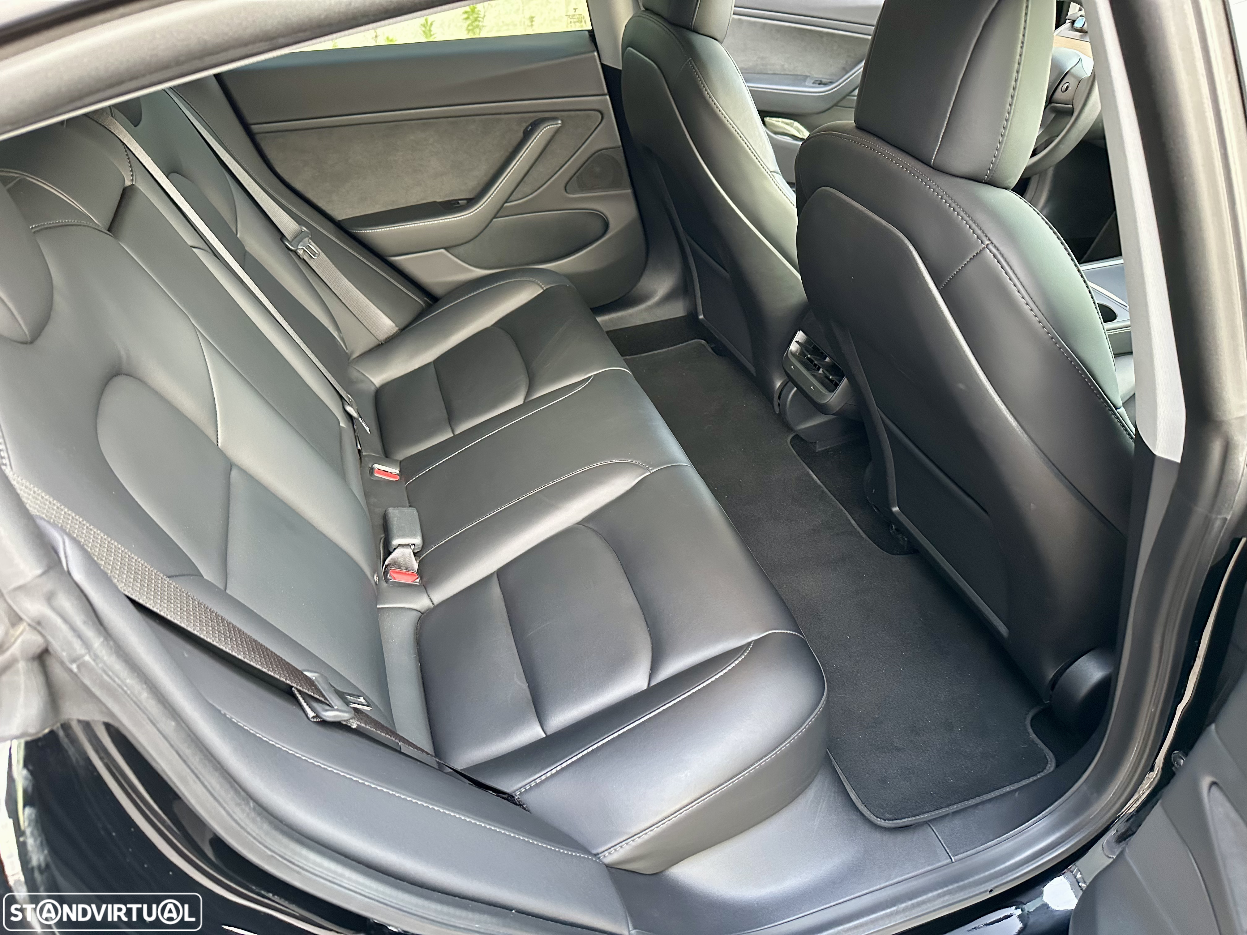 Tesla Model 3 Performance Dual Motor AWD - 11