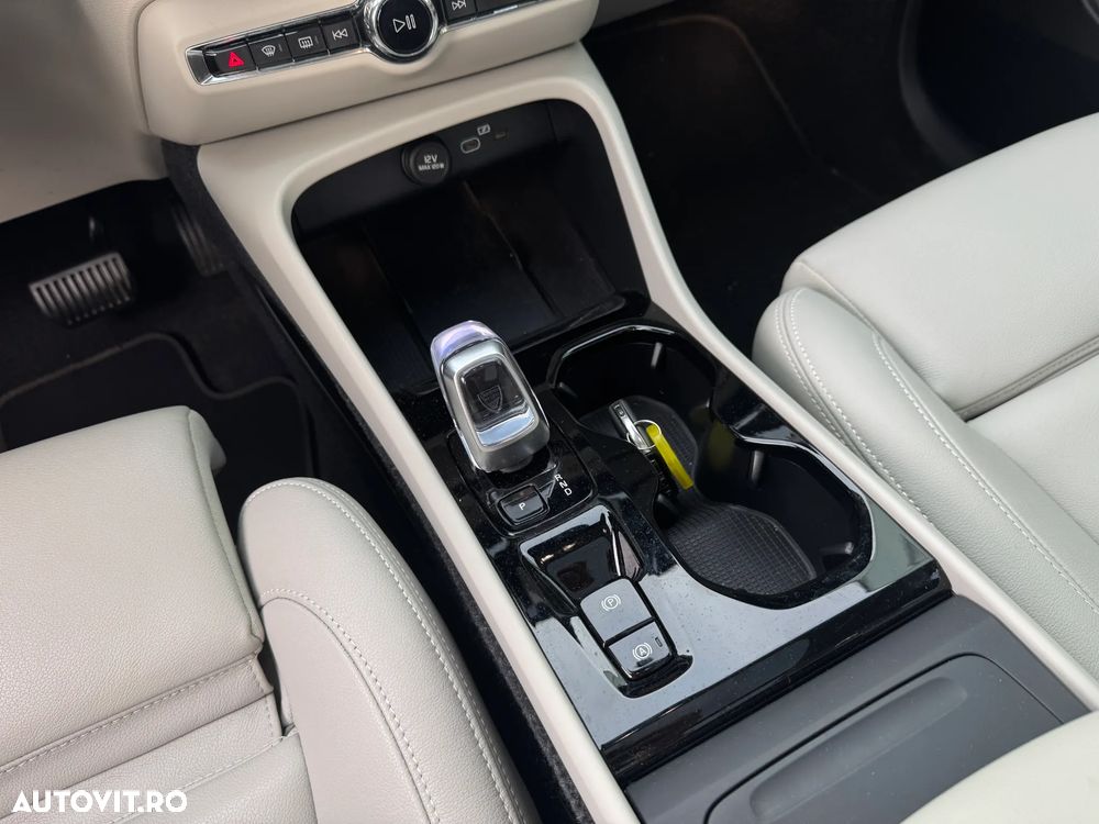 Volvo XC 40 - 14
