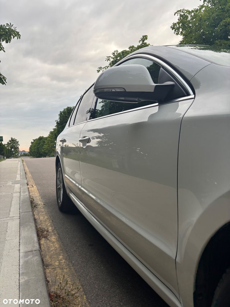 Skoda Superb 2.0 TDI Business DSG - 22