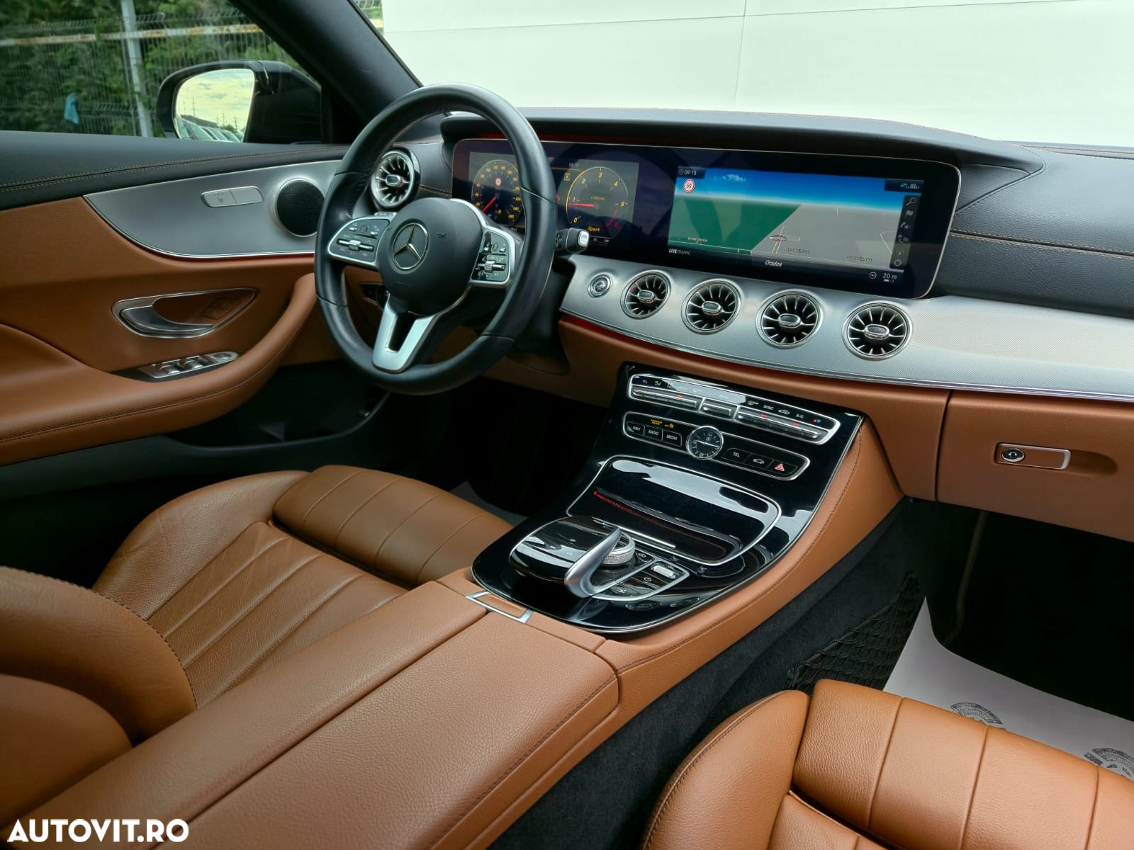 Mercedes-Benz E 220 d Coupe Aut. - 12