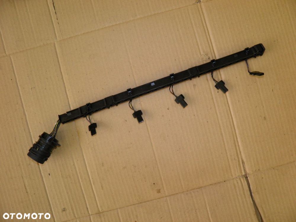 TRANSPORTER T5 AXE AXD 2.5TDI WIĄZKA POMPOWTRYSKÓW - 1