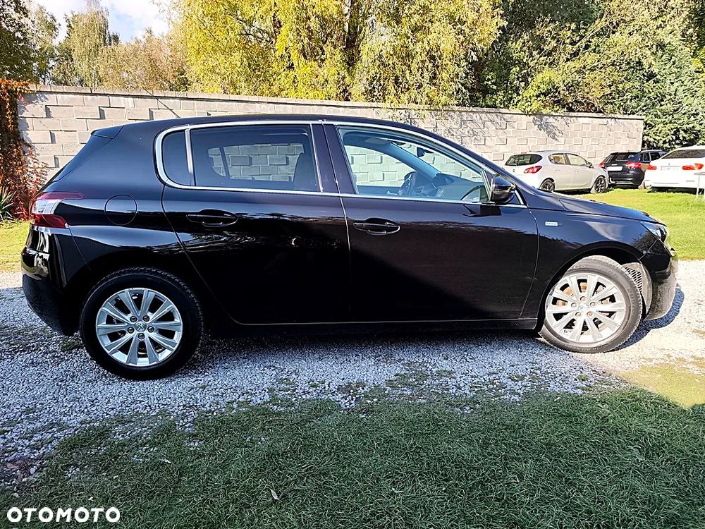 Peugeot 308 82 VTi Active - 29