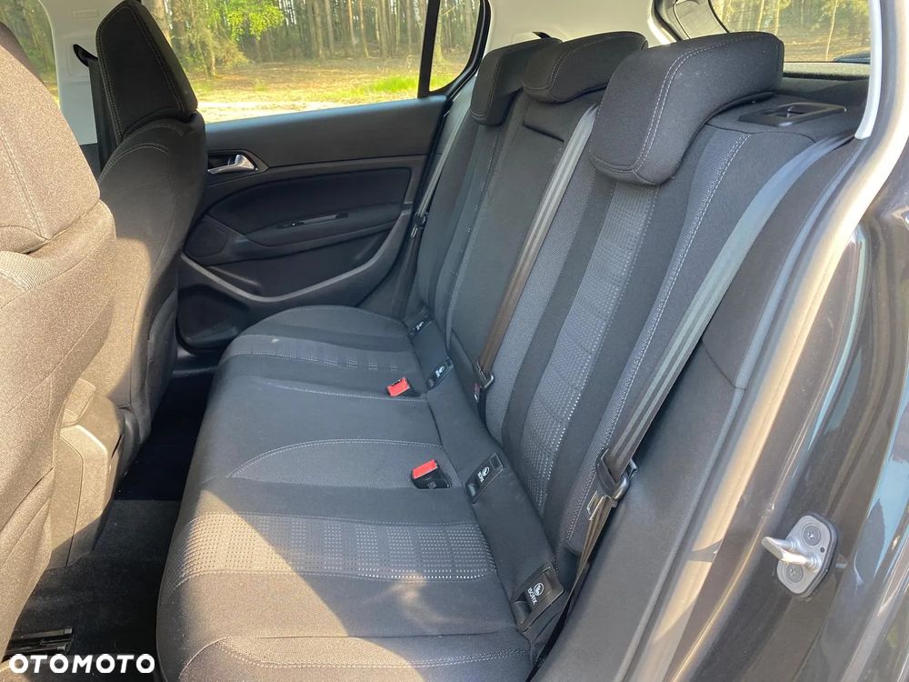 Peugeot 308 1.2 PureTech Allure S&S - 23