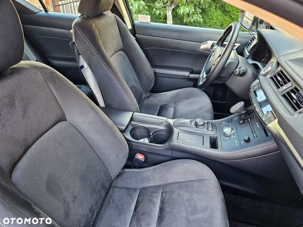 Lexus CT 200h Elegance - 9
