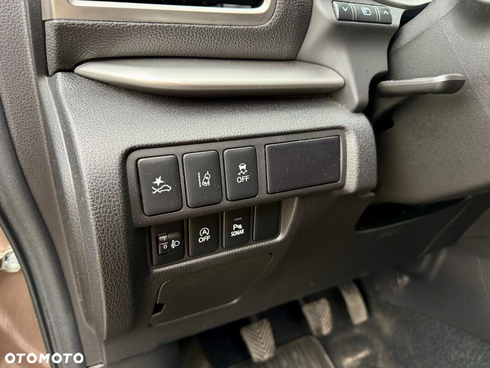 Mitsubishi Eclipse Cross 1.5 T Inform - 12