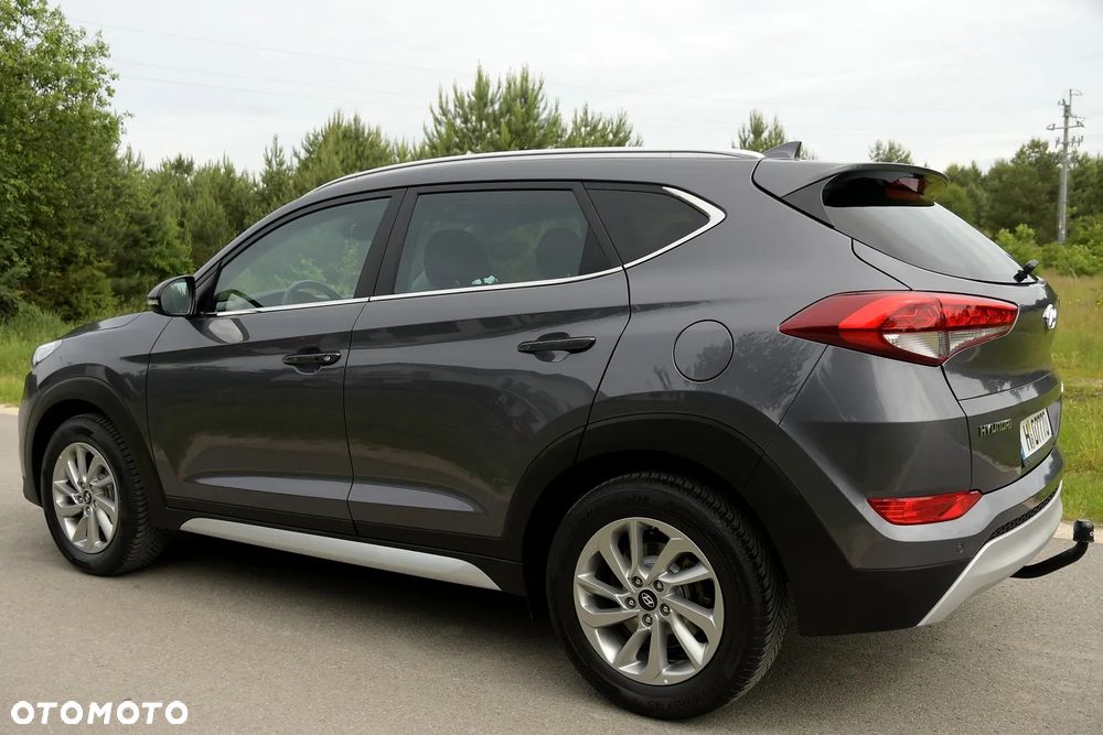 Hyundai Tucson blue 1.7 CRDi 2WD DCT Premium - 9