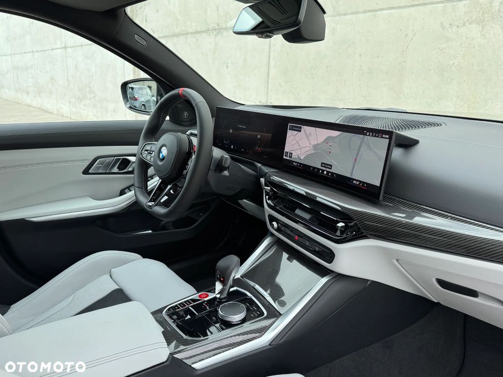 BMW M3 Competition M xDrive - 24