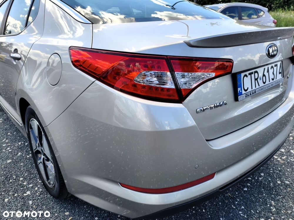 Kia Optima - 14