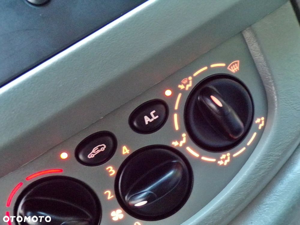 Opel Vivaro L2H1 Edition - 20