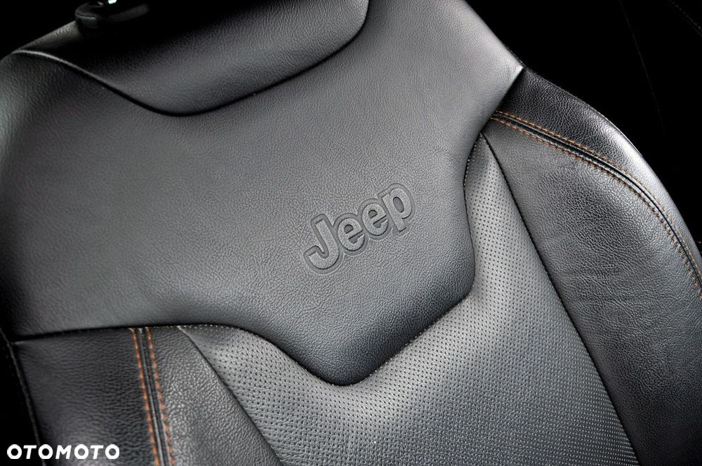 Jeep Compass 1.4 TMair Limited FWD S&S - 27