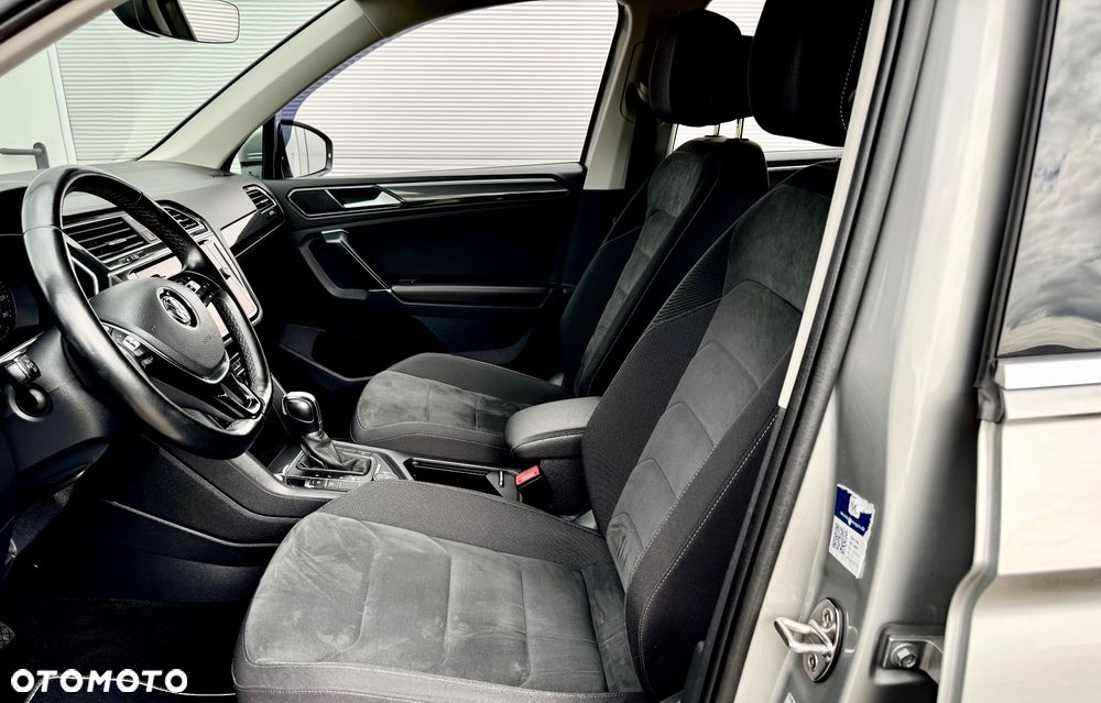 Volkswagen Tiguan 2.0 TDI SCR 4MOTION DSG Highline - 26