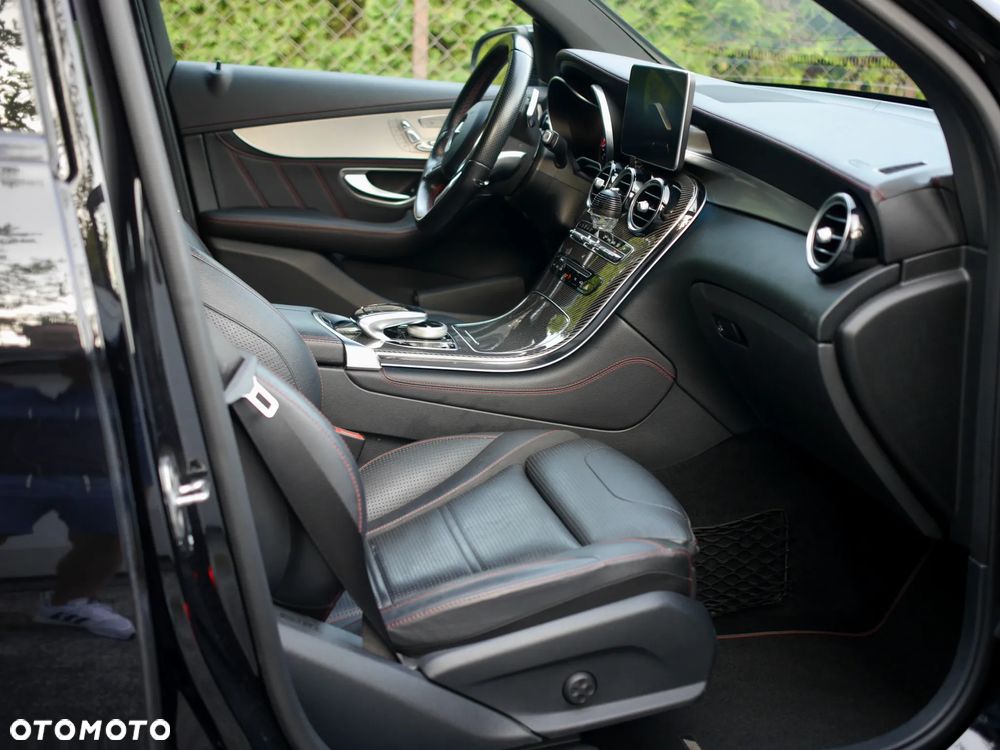 Mercedes-Benz GLC AMG 43 4Matic 9G-TRONIC - 20