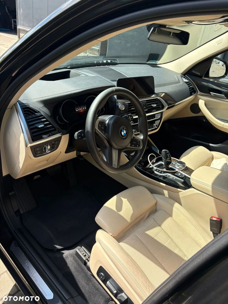 BMW X3 xDrive20d Luxury Line - 3