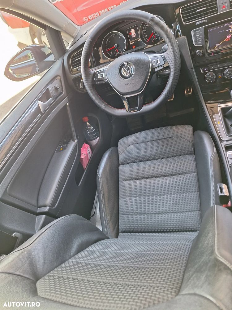 Volkswagen Golf 1.6 TDI DPF BMT Highline - 15