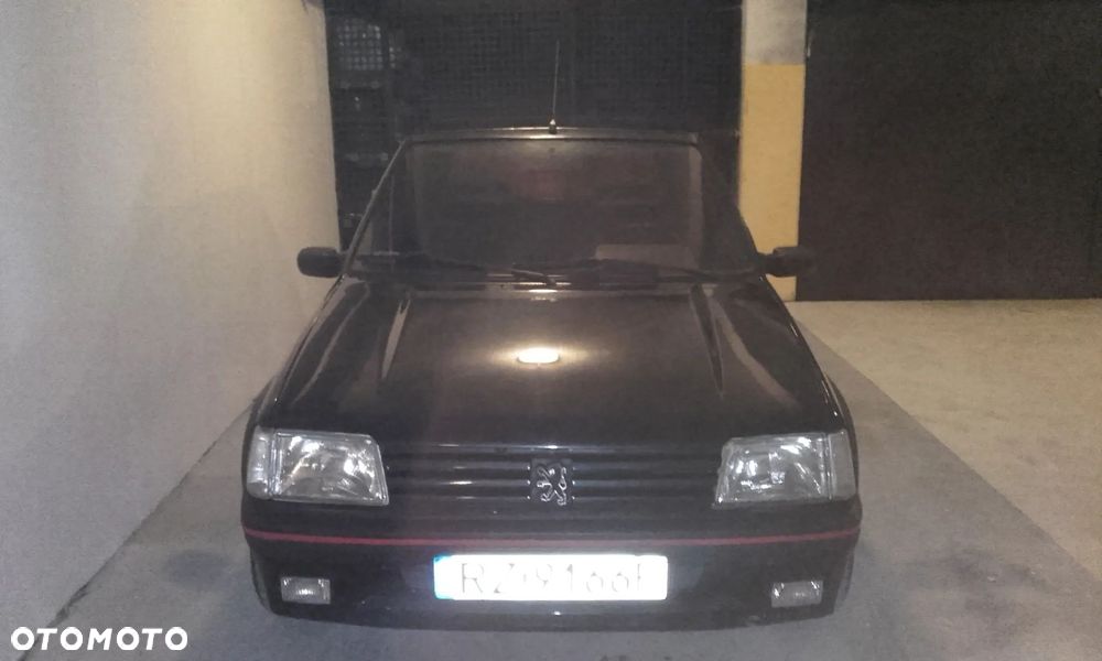 Peugeot 205 1.9 GTI - 16
