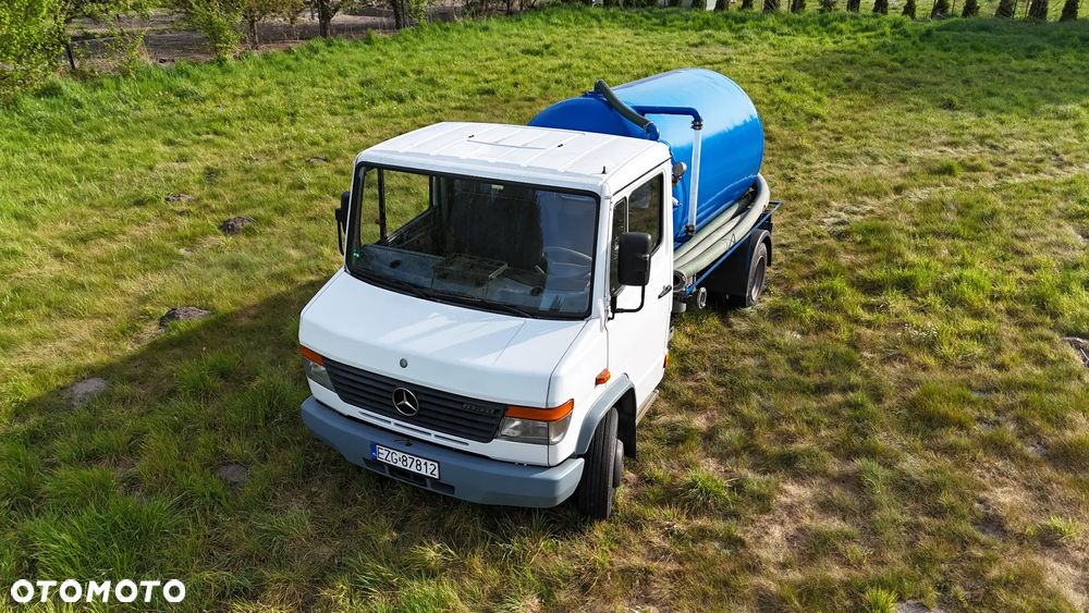 Mercedes-Benz Vario 815 - 2