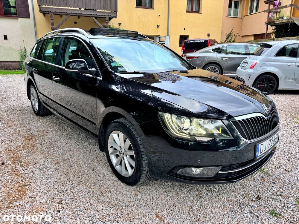 Skoda Superb 2.0 TDI Elegance Outdoor - 4