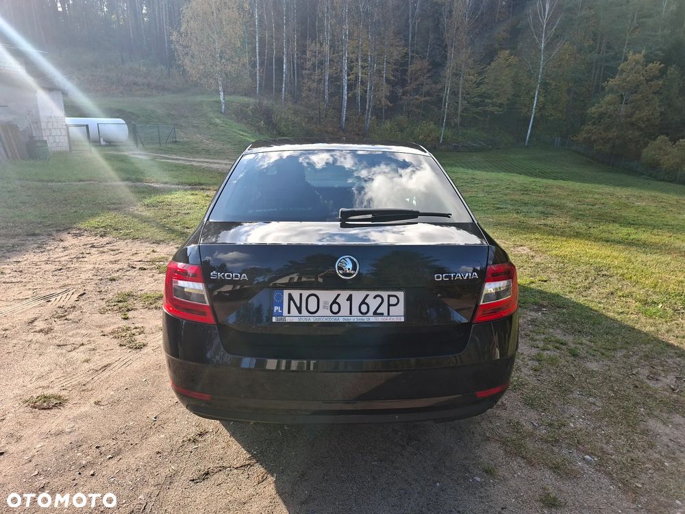 Skoda Octavia 1.4 TSI Ambition - 6