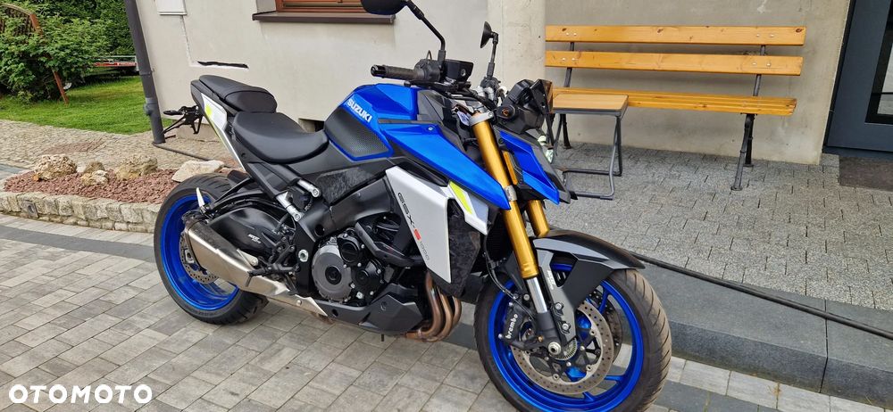 Suzuki GSX 1000 - 1