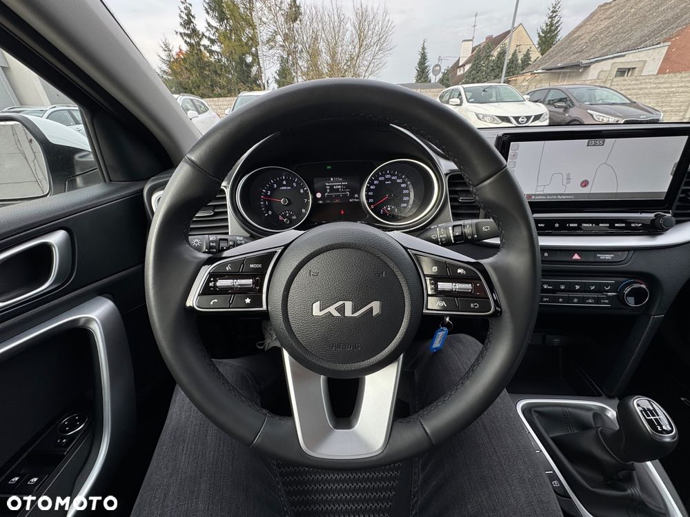 Kia Ceed 1.5 T-GDI M - 17