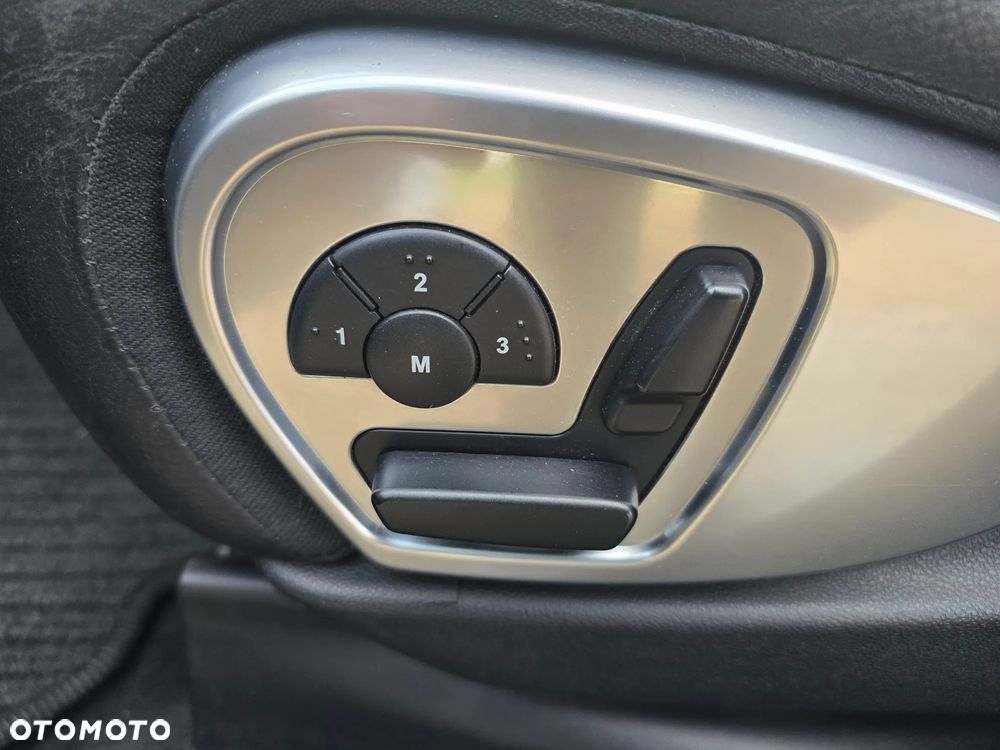 Mercedes-Benz Klasa R - 37