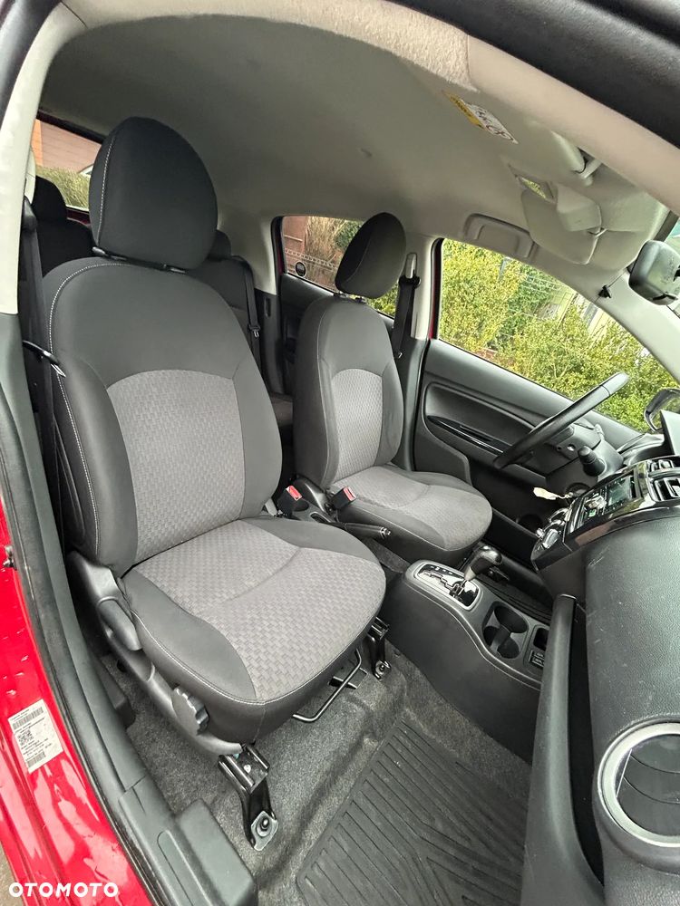 Mitsubishi Space Star 1.2 AS&G Intense CVT - 15