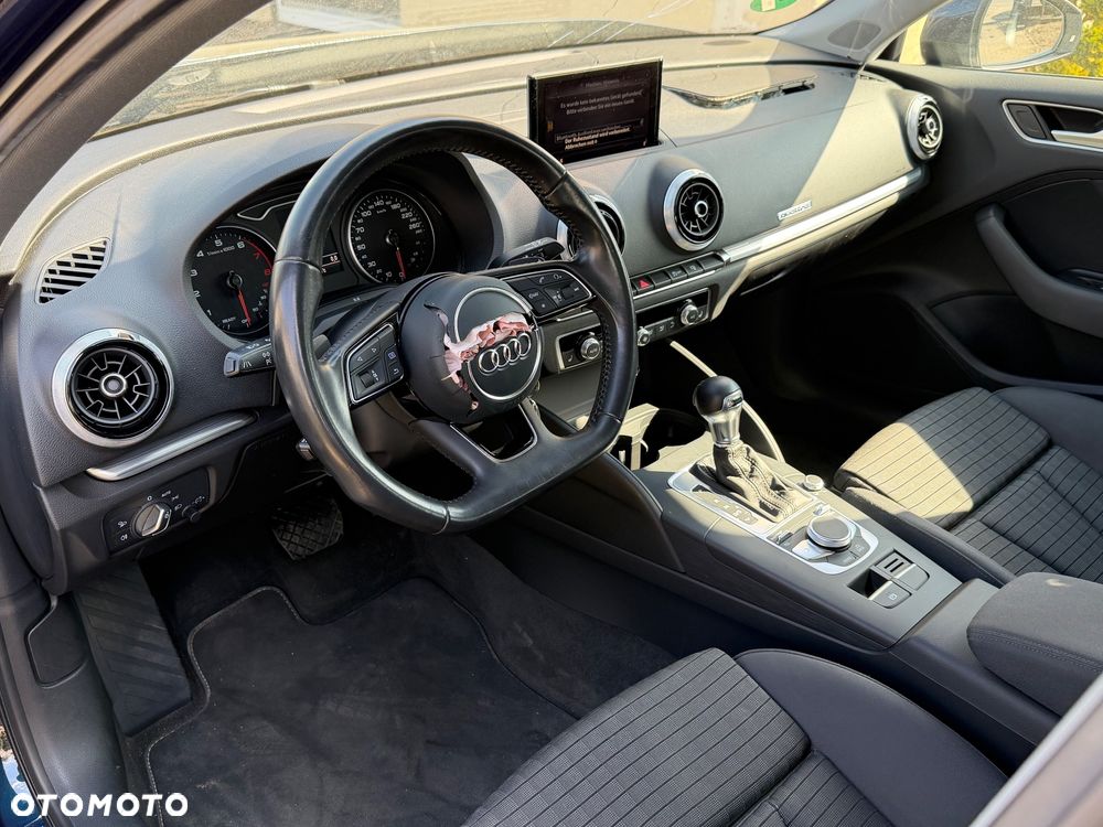 Audi A3 Sportback - 10