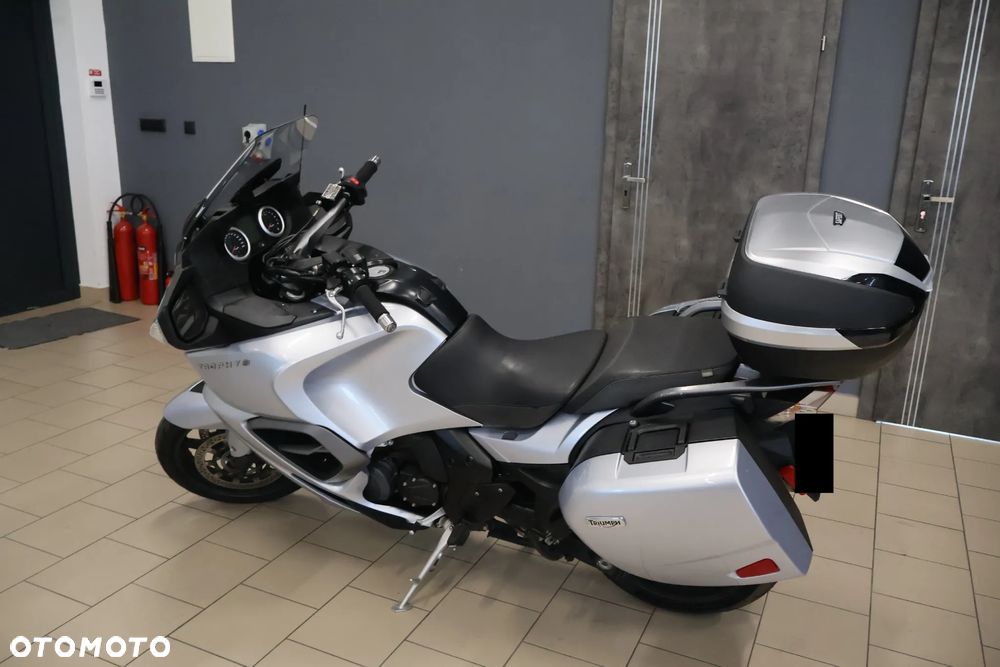 Triumph Trophy - 7