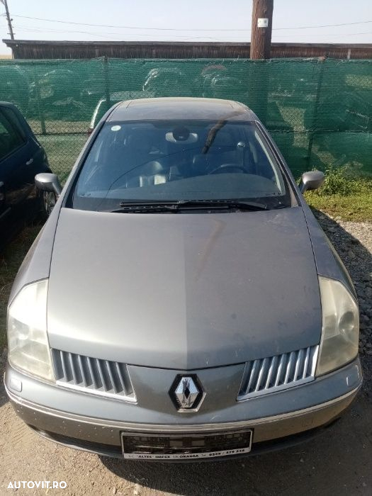 Dezmembrez RENAULT velsatis 2.2 diesel - 3