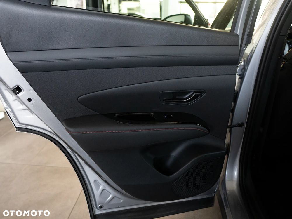 Hyundai Tucson 1.6 T-GDi 48V N-Line 2WD DCT - 38