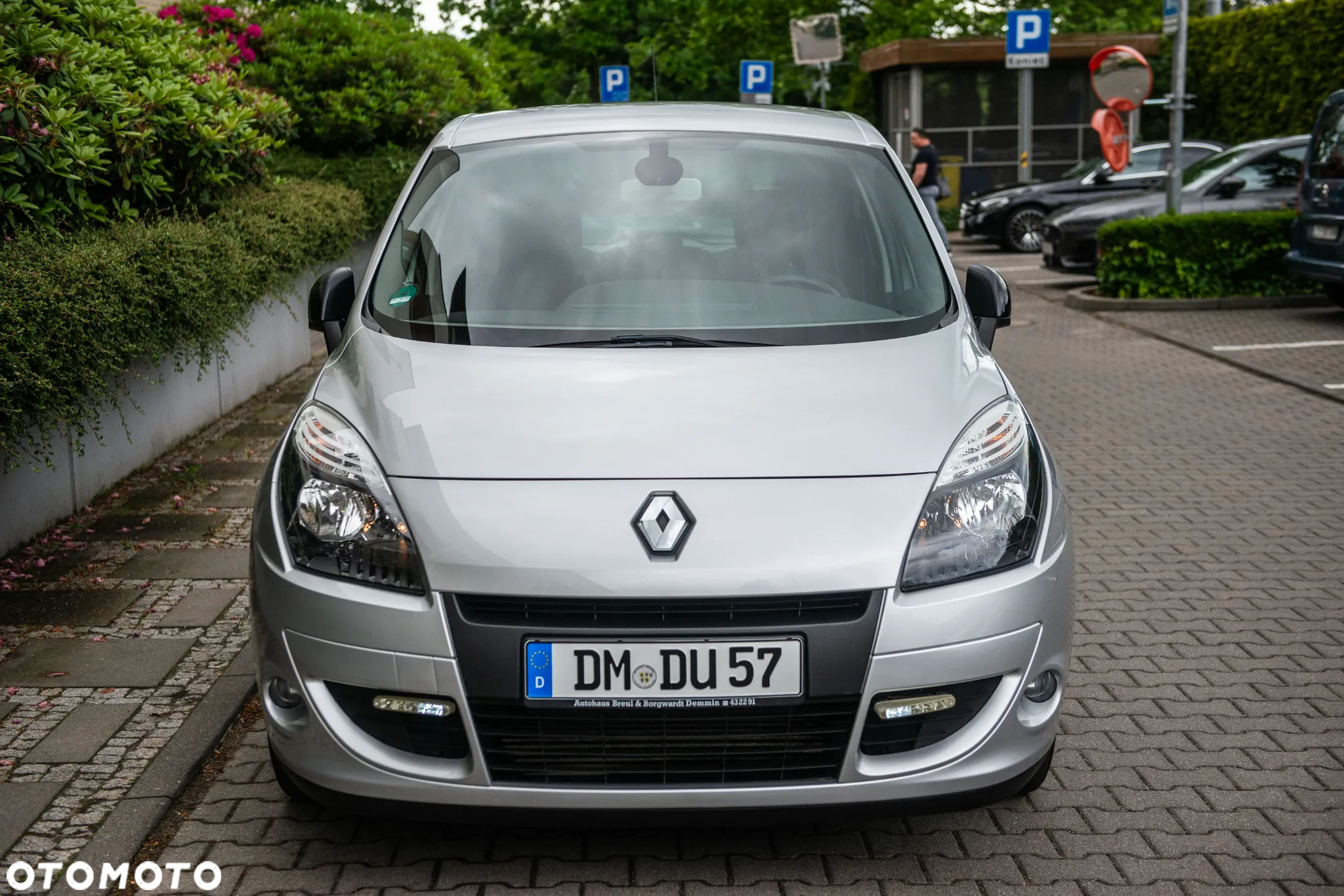 Renault Scenic 1.9 dCi Emotion Plus - 6