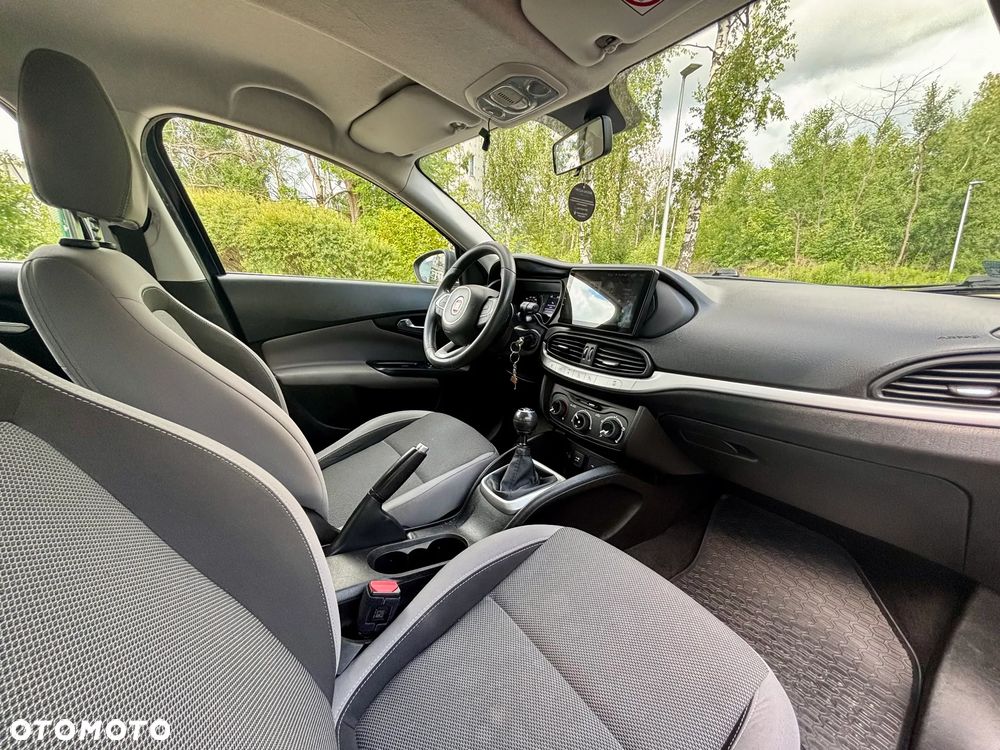 Fiat Tipo 1.4 16v Easy - 12