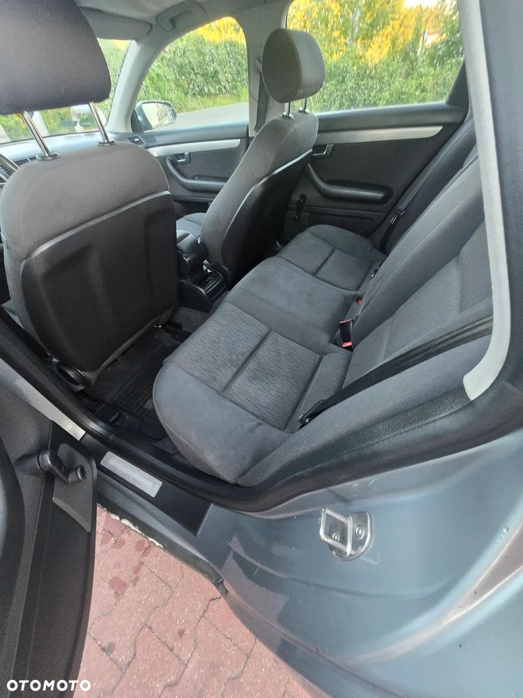 Audi A4 Avant 2.0 TDI - 11