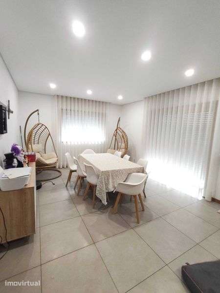 Moradia T3 com espaço exterior - Grande imagem: 3/9