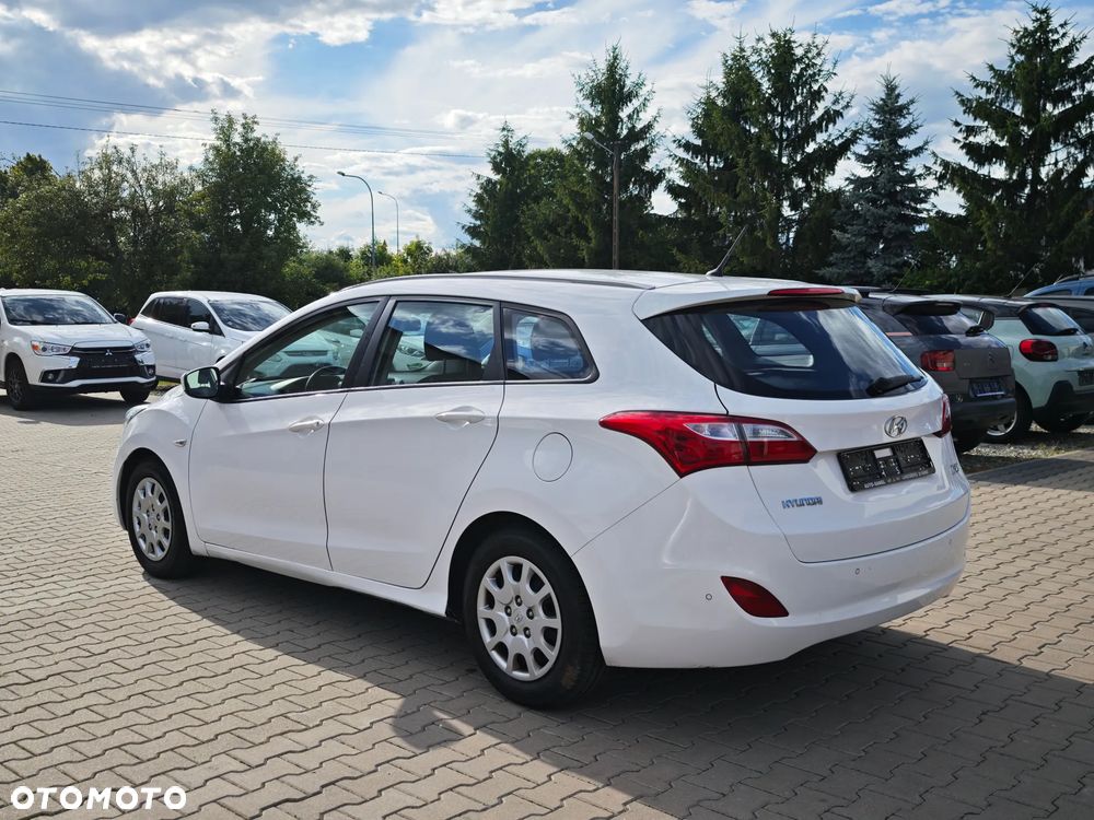 Hyundai i30 1.4 Classic - 4