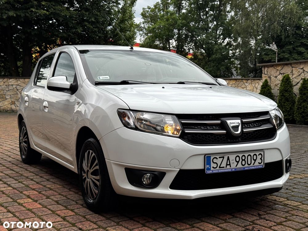 Dacia Sandero 1.2 16V Laureate - 4