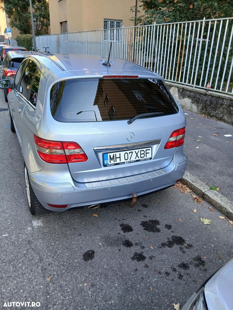 Mercedes-Benz B 200 - 8