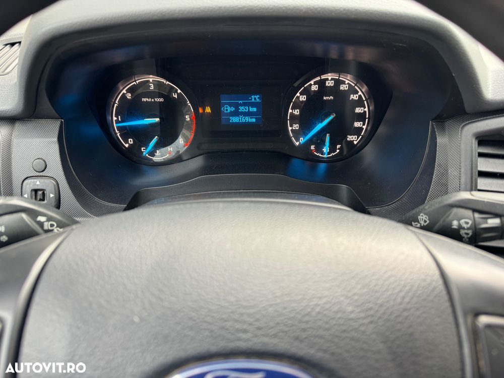 Ford Ranger Pick-Up 4x4 Cabina Dubla XLT - 13