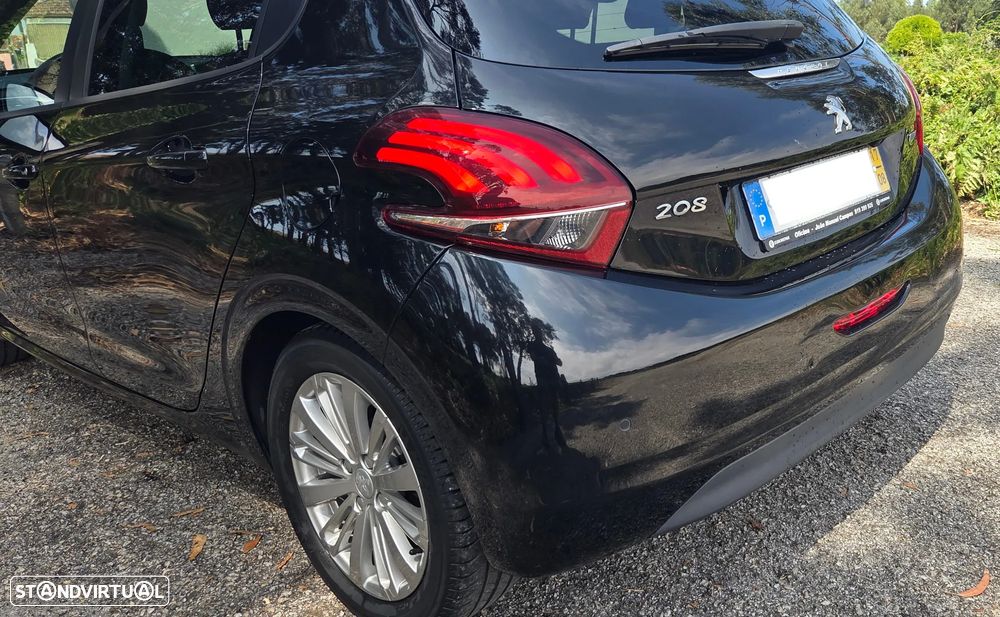 Peugeot 208 1.2 PureTech Style - 8