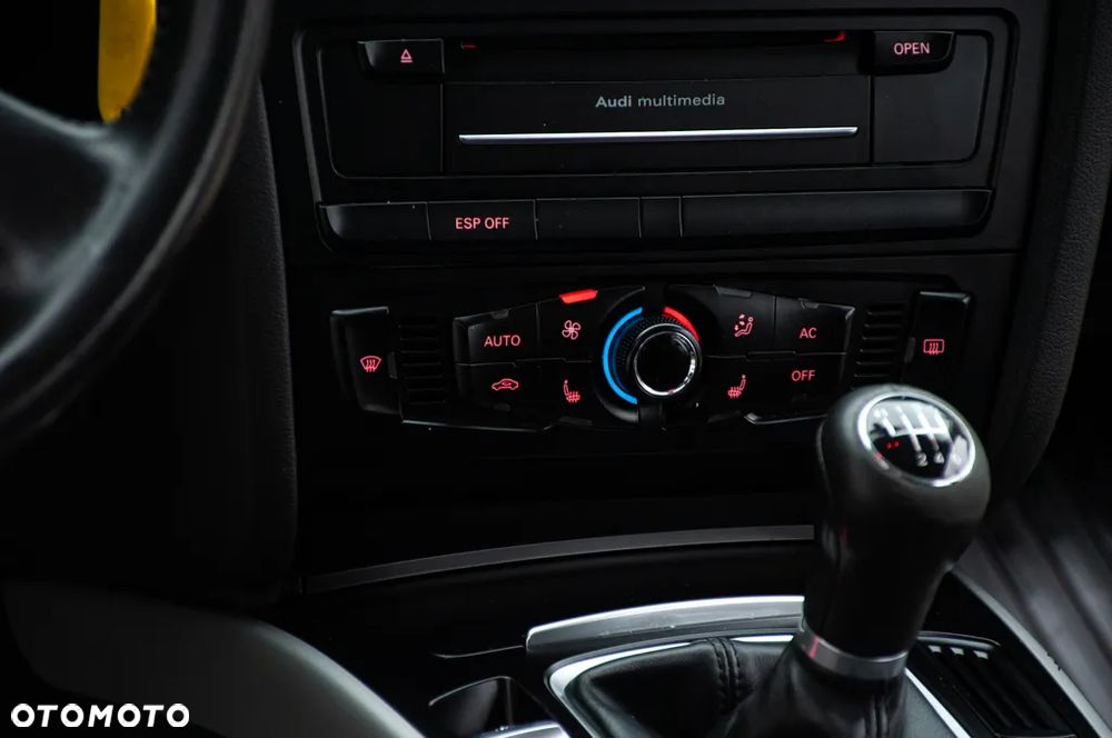 Audi A4 Avant 2.0 TDI DPF Ambiente - 31