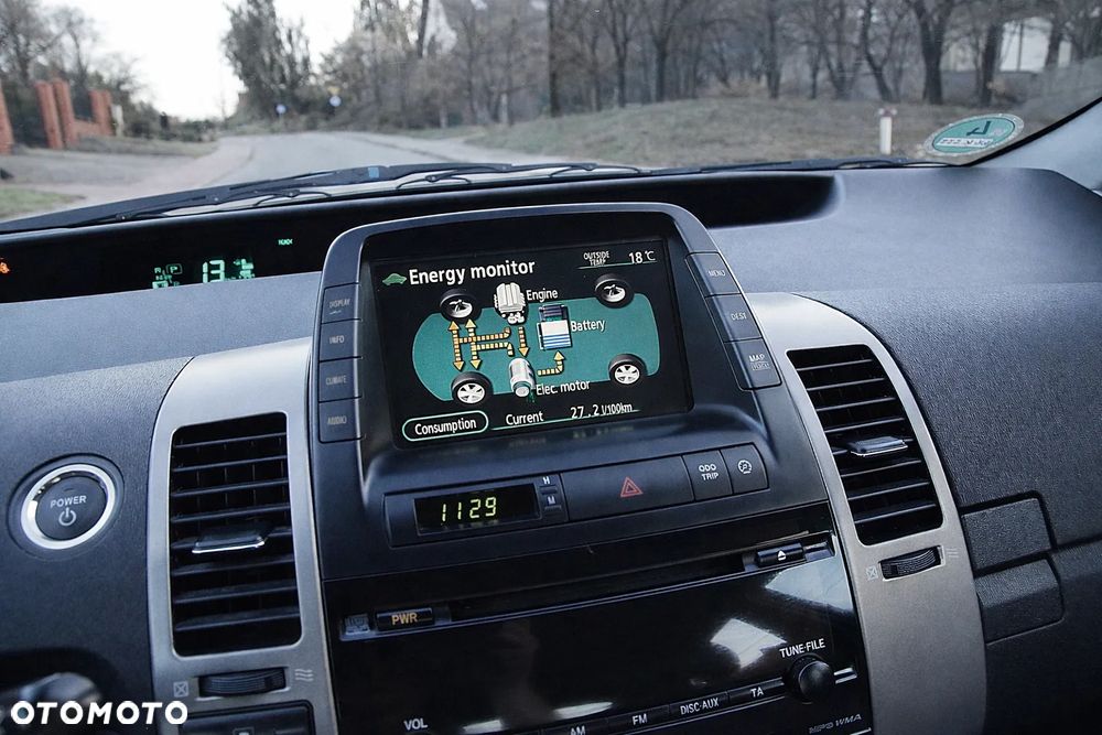 Toyota Prius 1.5 VVT-i Sol (nav) - 14