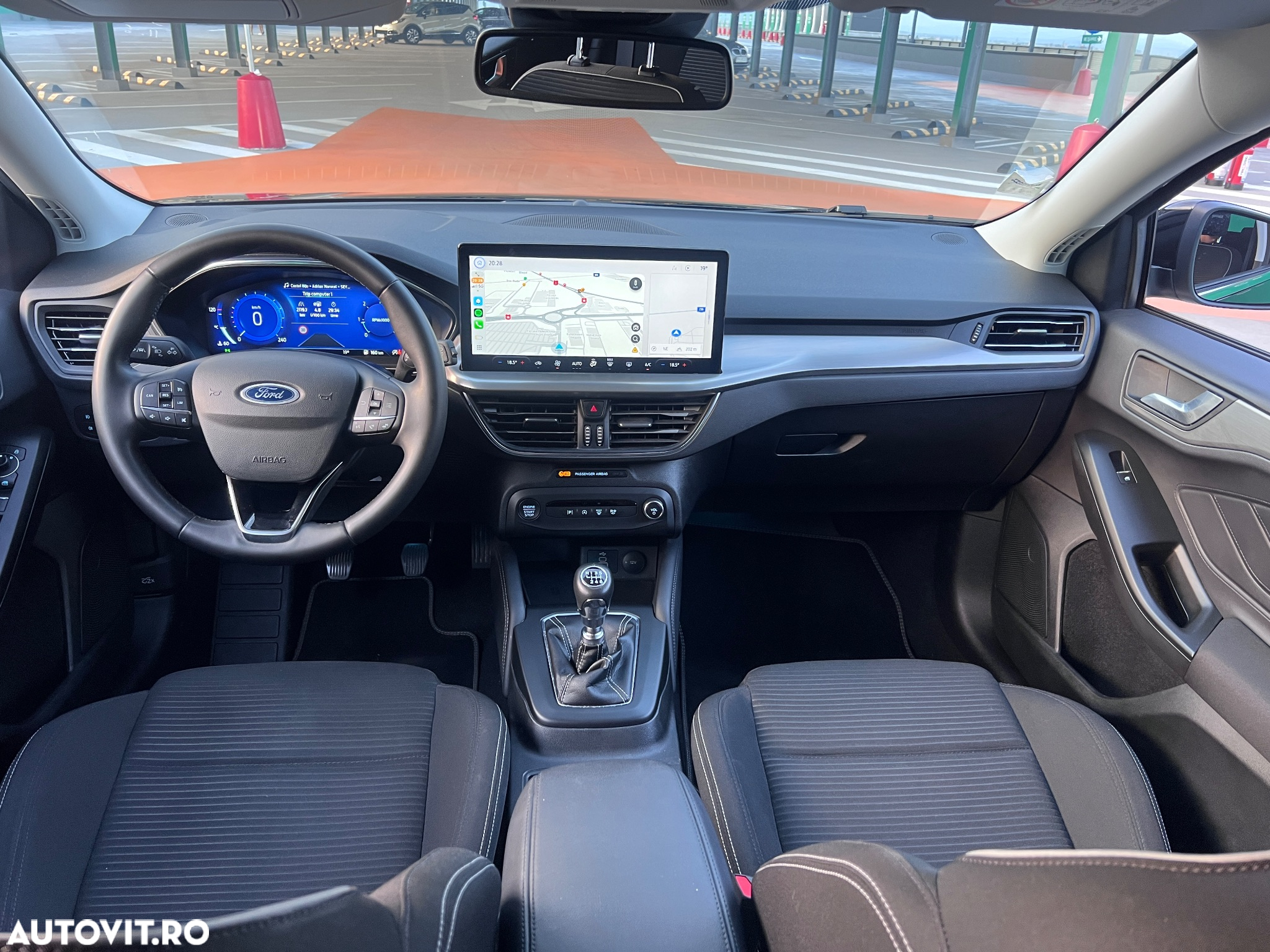 Ford Focus - 8