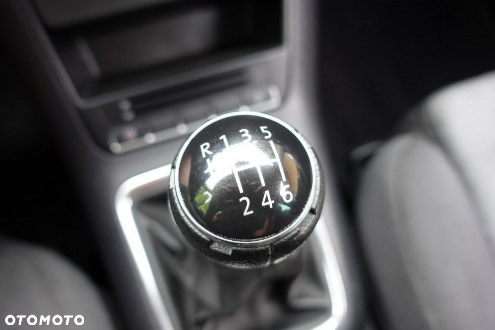 Volkswagen Tiguan - 15