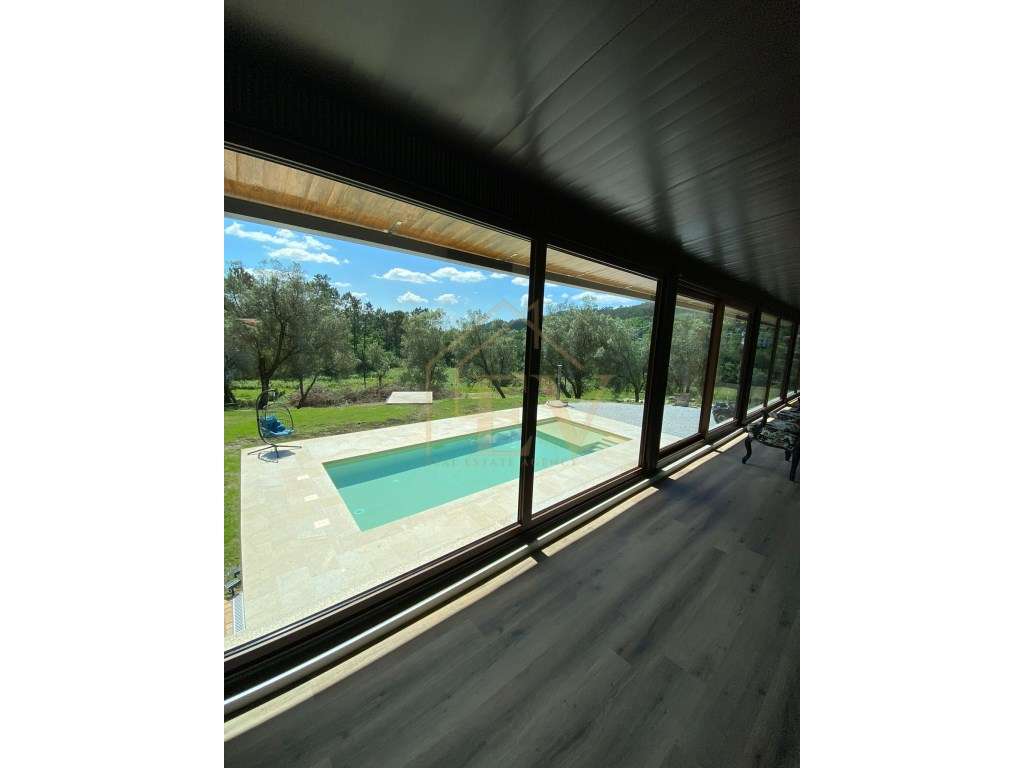 Moradia Independente com Piscina - Dossãos, Vila Verde - Grande imagem: 3/21