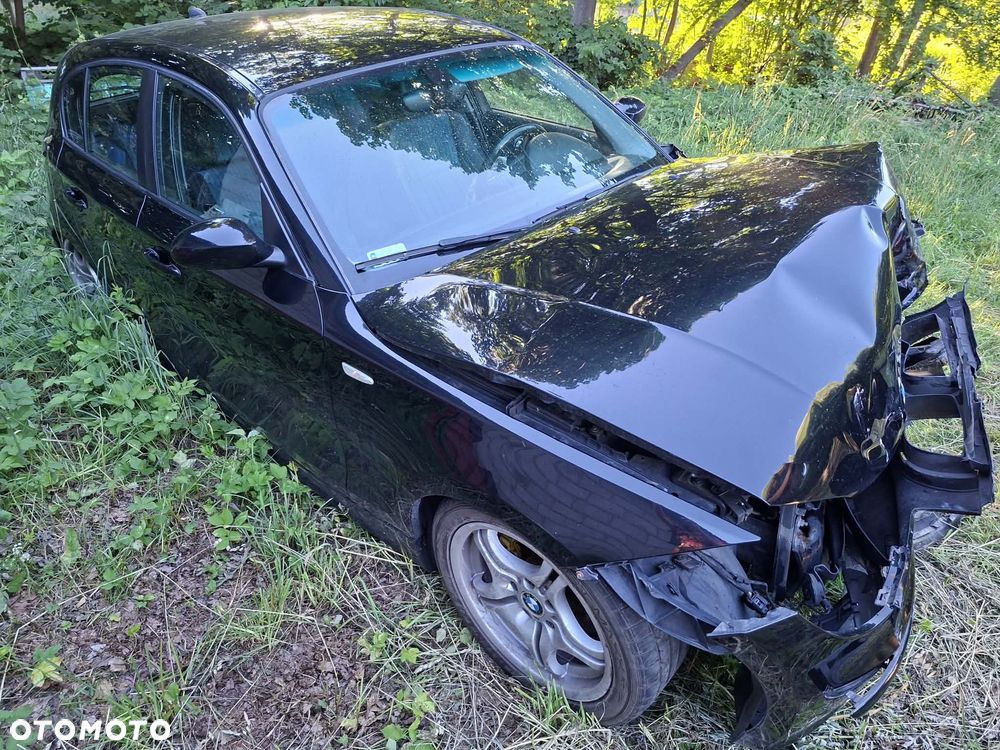 BMW Seria 1 120i - 6