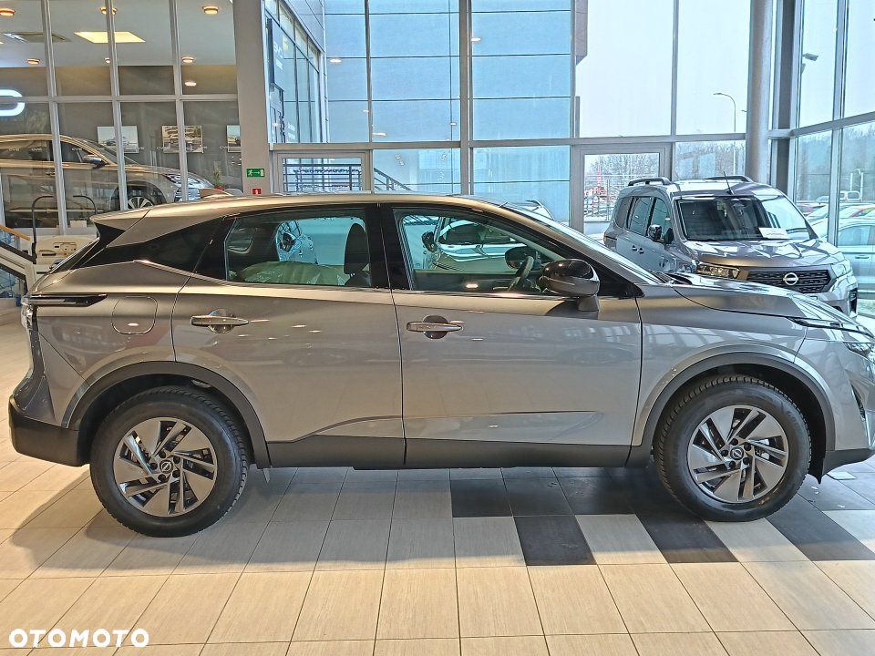 Nissan Qashqai 1.3 DIG-T MHEV Acenta Xtronic - 6